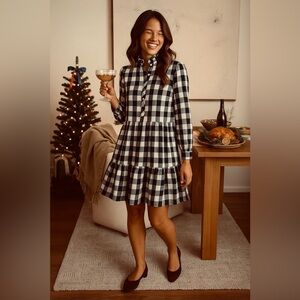 Tuckernuck Tate  Ruffle Dress Navy Check linen blend XXL